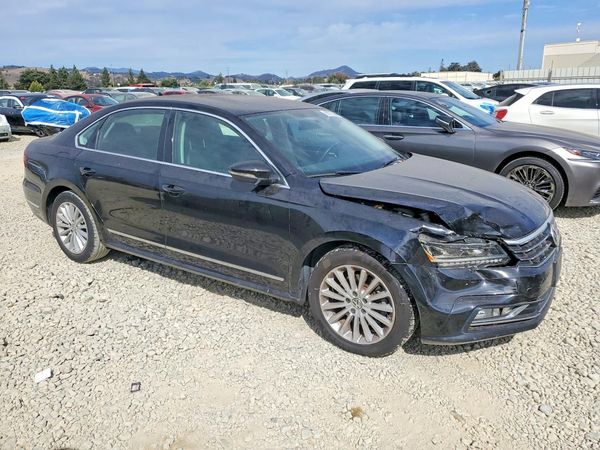 2017 VOLKSWAGEN PASSAT