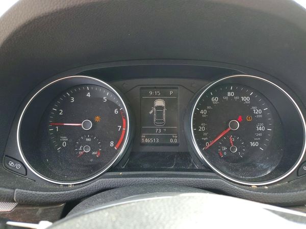 2017 VOLKSWAGEN PASSAT