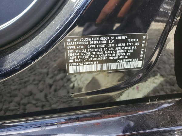 2017 VOLKSWAGEN PASSAT