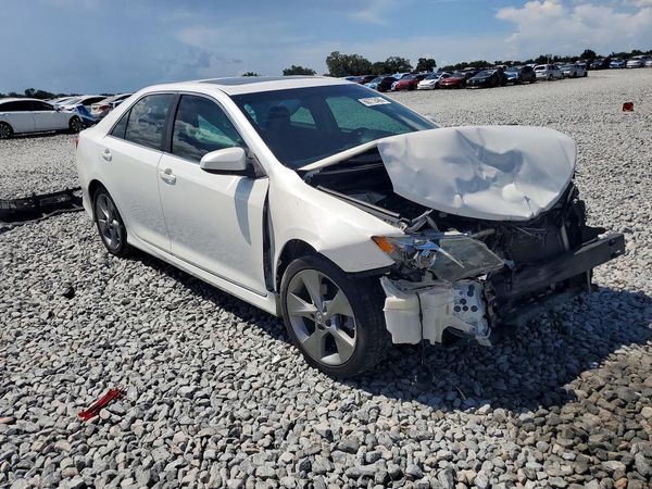 2012 TOYOTA CAMRY