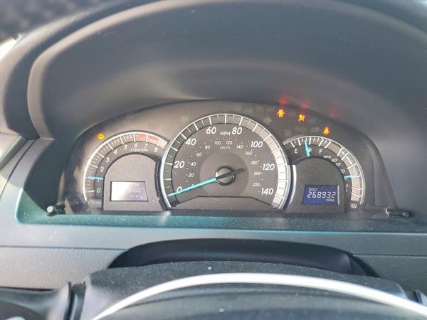 2012 TOYOTA CAMRY