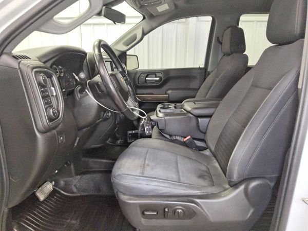 2019 CHEVROLET SILVERADO LT — DENT