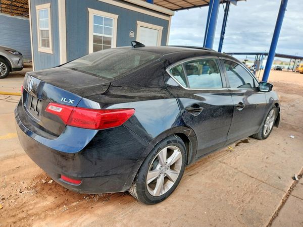 2015 ACURA ILX 24 Premium
