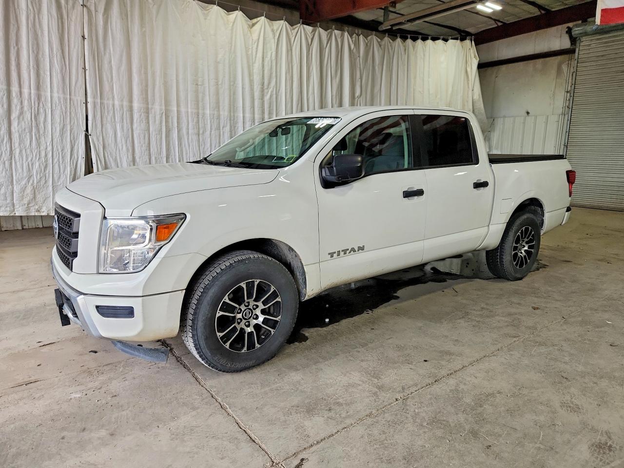 2022 NISSAN TITAN
