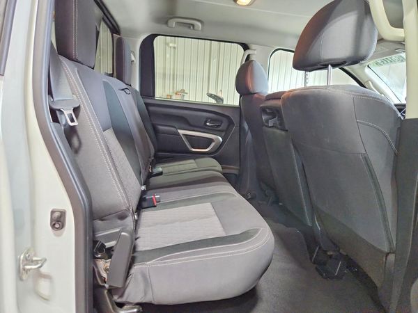 2022 NISSAN TITAN