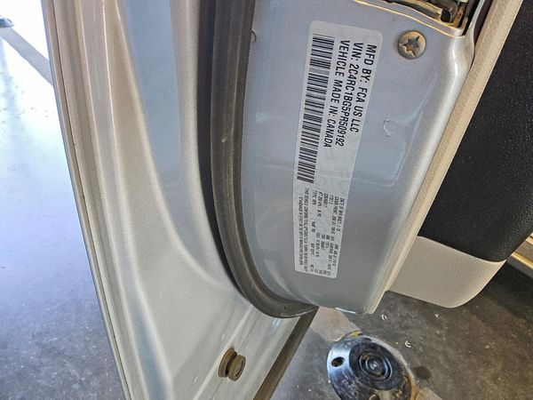 2023 CHRYSLER PACIFICA Touring L