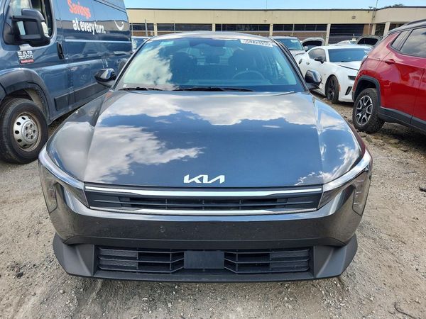 2026 KIA K4 LX, LXS