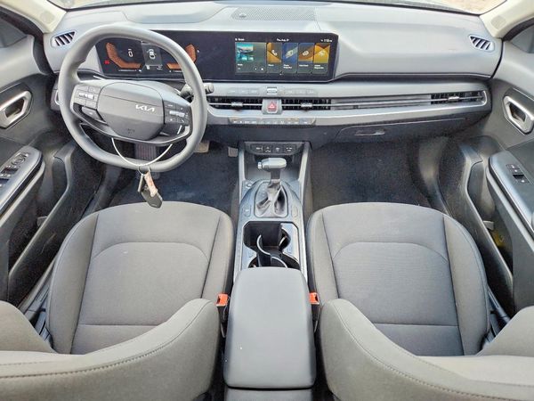 2026 KIA K4 LX, LXS
