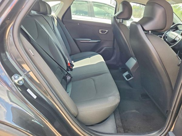 2026 KIA K4 LX, LXS