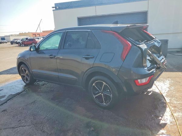 2026 KIA NIRO LX