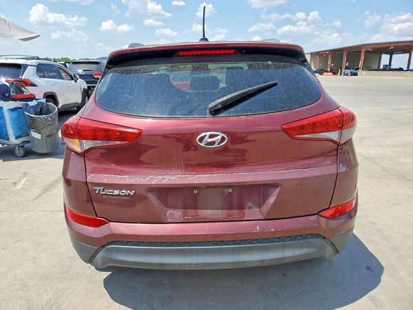 2016 HYUNDAI TUCSON