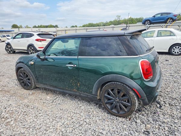 2014 MINI COOPER