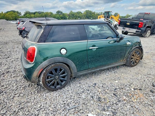 2014 MINI COOPER