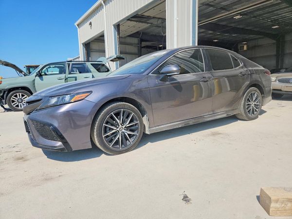 2022 TOYOTA CAMRY