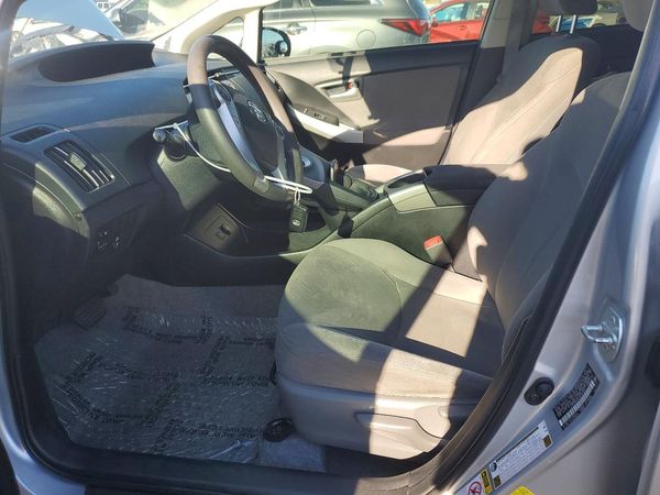 2013 TOYOTA PRIUS