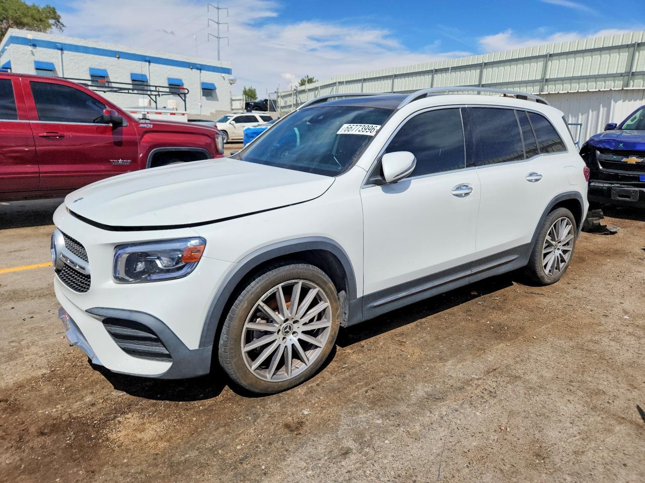 2021 MERCEDES-BENZ GLB GLB250