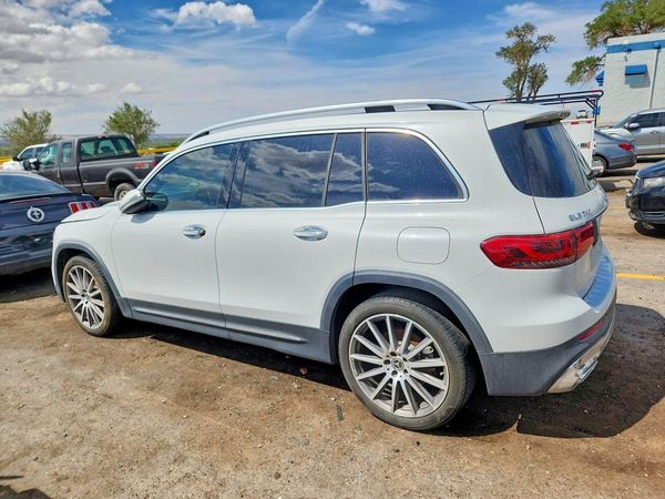 2021 MERCEDES-BENZ GLB GLB250