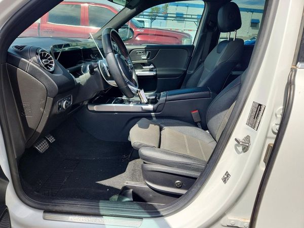 2021 MERCEDES-BENZ GLB GLB250