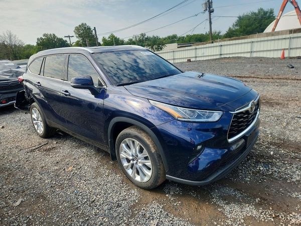 2022 TOYOTA HIGHLANDER