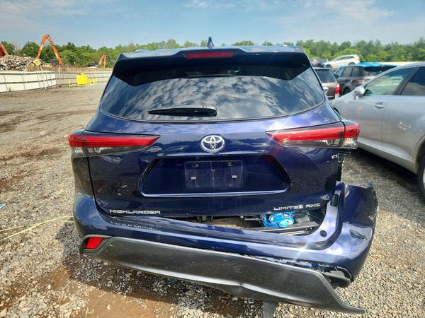 2022 TOYOTA HIGHLANDER