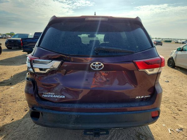 2017 TOYOTA HIGHLANDER SE/XLE
