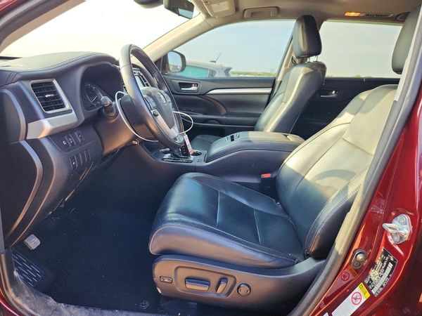 2017 TOYOTA HIGHLANDER SE/XLE