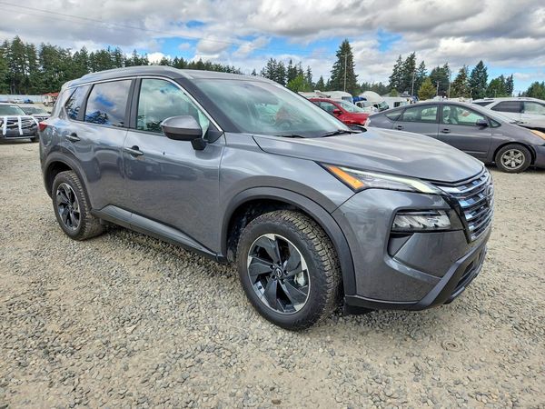 2025 NISSAN ROGUE SV — Passenger 3/4