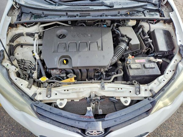 2014 TOYOTA COROLLA L/LE