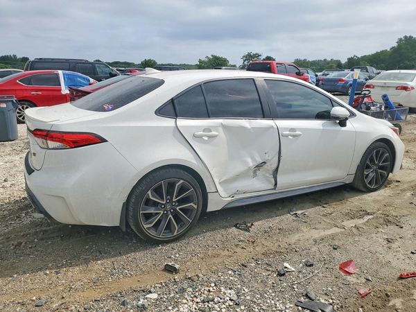 2022 TOYOTA COROLLA