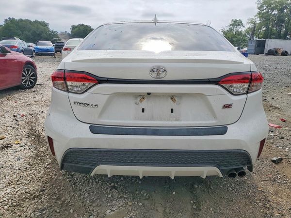 2022 TOYOTA COROLLA