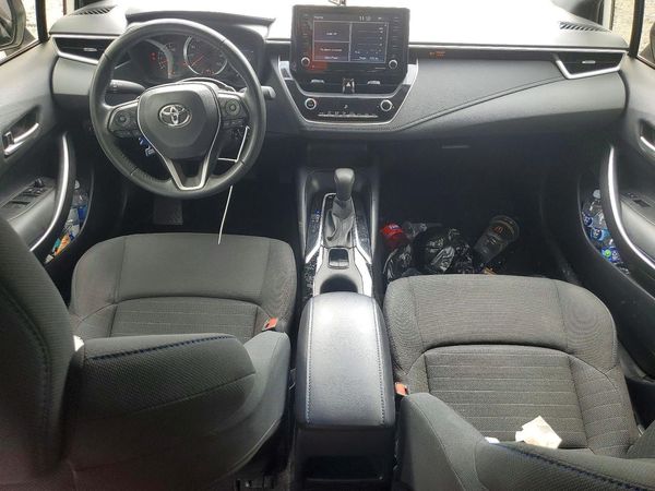 2022 TOYOTA COROLLA