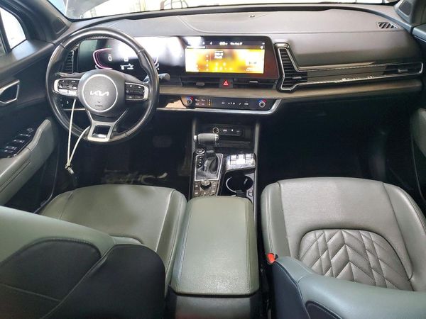 2023 KIA SPORTAGE X-LINE