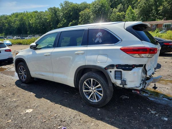 2017 TOYOTA HIGHLANDER SE/XLE