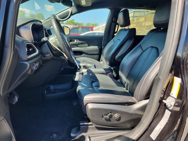 2025 CHRYSLER PACIFICA