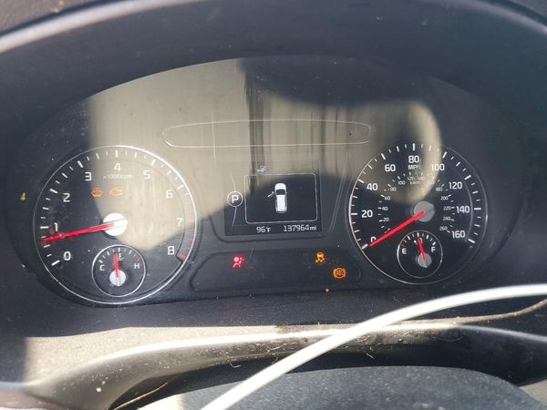 2017 KIA SORENTO L, LX