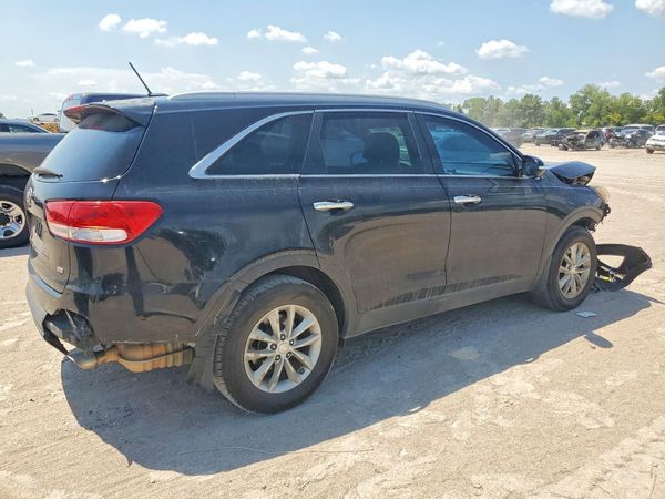 2017 KIA SORENTO L, LX