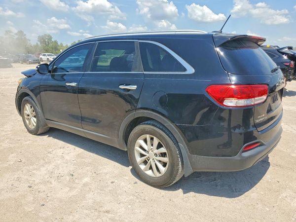 2017 KIA SORENTO L, LX