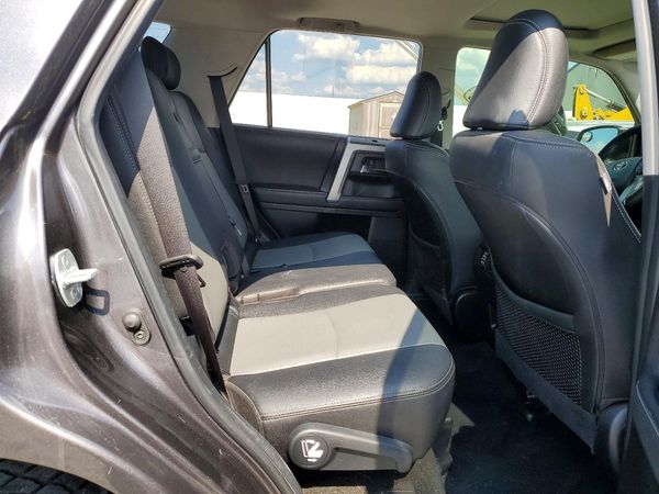 2020 TOYOTA 4RUNNER Base Grade