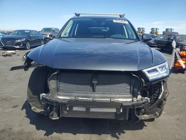 2019 AUDI Q5 quattro Premium Plus