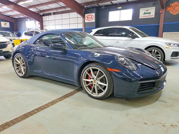 2021 PORSCHE 911