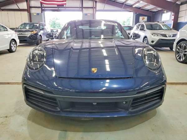 2021 PORSCHE 911