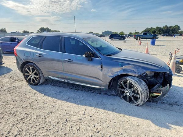 2021 VOLVO XC60 Inscription