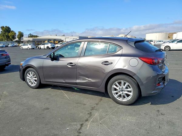 2018 MAZDA 3