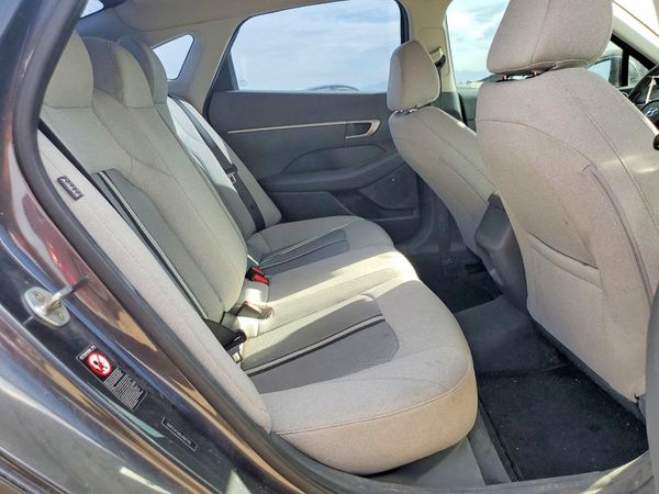 2020 HYUNDAI SONATA SE