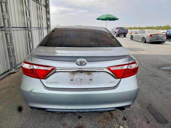 2015 TOYOTA CAMRY