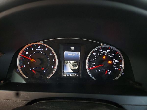 2015 TOYOTA CAMRY
