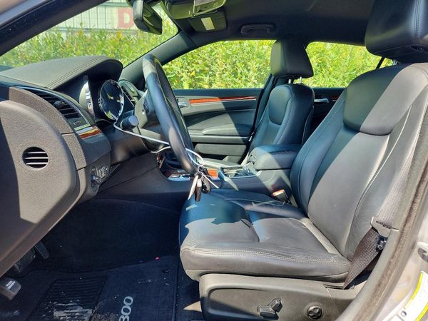 2013 CHRYSLER 300 Base