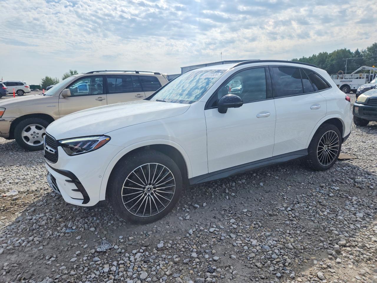 2025 MERCEDES-BENZ GLC GLC300 4MATIC