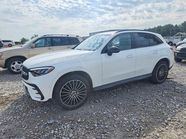 2025 MERCEDES-BENZ GLC