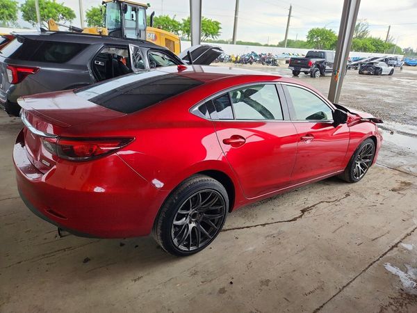 2017 MAZDA 6